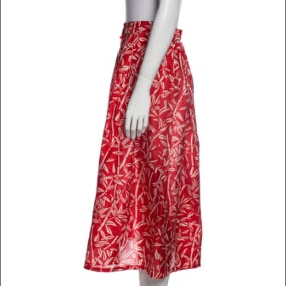 Roseanna - red, silk designer skirt, size 4 - Picture 5 of 6